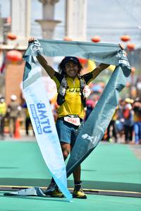 BIB: 065
                            <button type="button" onclick="openModal(21795095)" class="btn btn-primary btn-sm float-right btn-popup" data-toggle="modal" data-target=".modal-high-quality">
                        <i class="fas fa-shopping-cart"></i> Add to Cart
                    </button>
                                            <button type="button" onclick="isThisMe(21795095, true)" class="btn btn-success btn-sm float-right btn-popup btn-isme hidden" data-toggle="tooltip" data-placement="bottom" title="นี่คือรูปของคุณใช่ไหม คลิกที่นี่เพื่อเอาเข้าอัลบั้ม">
                        <i class="fas fa-plus"></i> Add to album
                    </button>
                    <button type="button" onclick="isThisMe(21795095, false)" class="btn btn-warning btn-sm float-right btn-popup btn-isnotme hidden">
                        <i class="fas fa-ban"></i> Remove from album
                    </button>